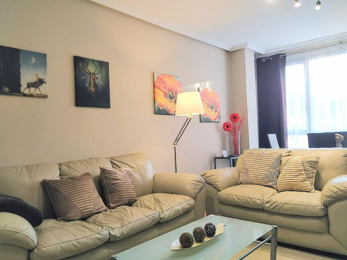 Apartamento En Oviedo,Wifi 外观 照片
