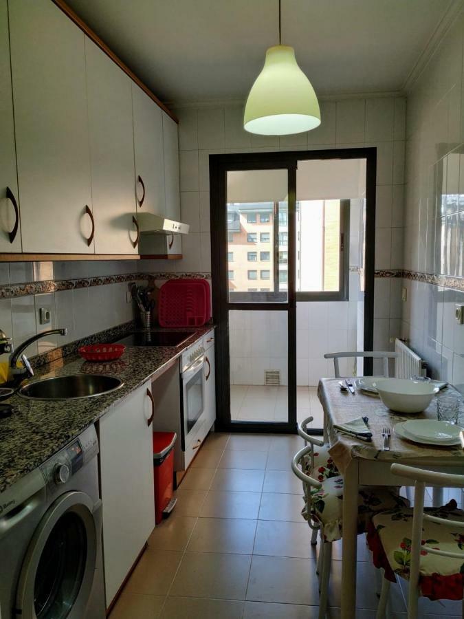 Apartamento En Oviedo,Wifi 外观 照片